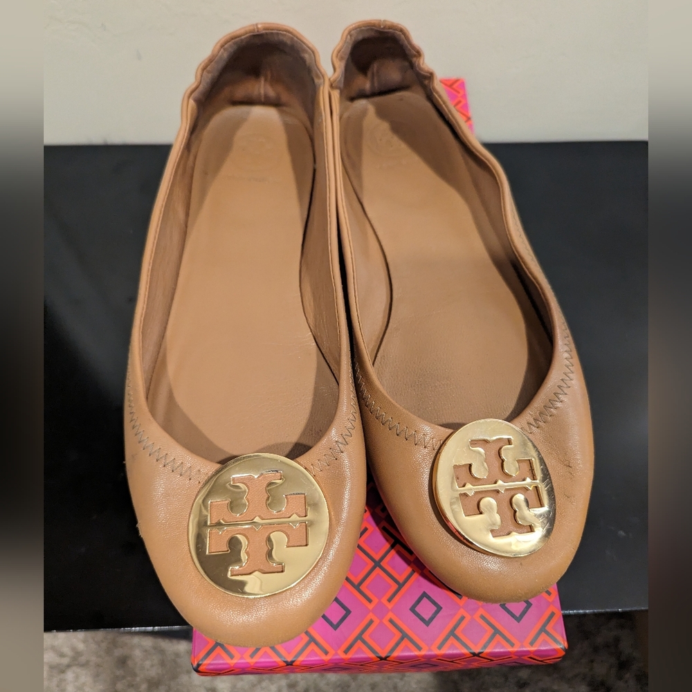 Tory Burch - Size 8.5 Royal Tan Minnie Flats